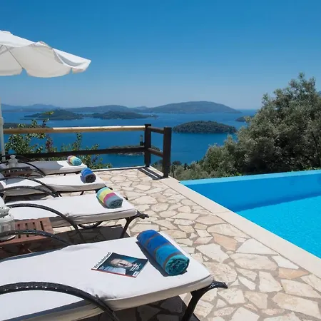 Pasithea - Breathtaking Seaviews, Infinity Pool, Privacy, Close To The Nydri (Lefkada)